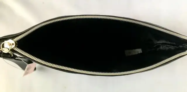 Victoria's Secret Love Red & PinkSequins Cosmetic Bag  (NWOT) in Women's - Bags & Wallets in Oakville / Halton Region - Image 8