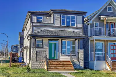 FOR RENT! NEWLY BUILT BASEMENT SUITE WITH SEPARATE SIDE ENTRANCE