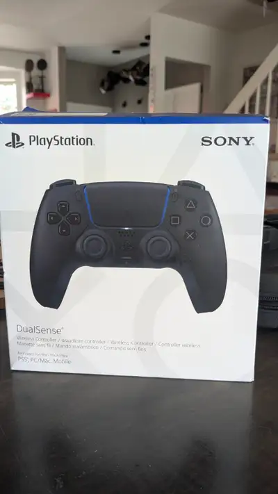 Manette Playstation PS5 neuve, View more