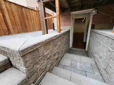 Legal basement apartment with 2 large bedrooms in Aurora