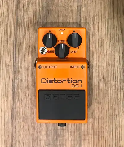 Boss DS-1 Distortion Pedal with Keeley Ultra and Seeing Eye Mods. May 2004. Shipping Available