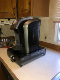 Keurig K2.0-500 - Perfect Working Condition with bottom pod tray