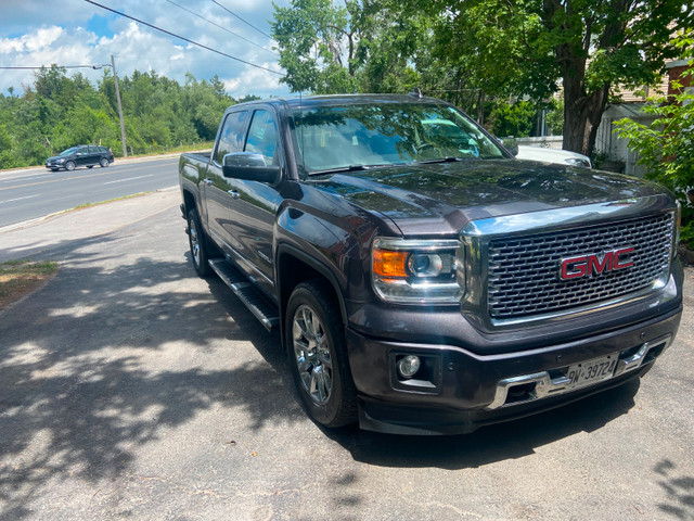 Best Price Denali $22,500.00 Nice in Cars & Trucks in Kawartha Lakes