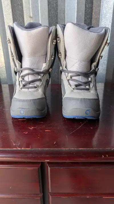 Burton Moto Kids Snowboard Boots, View more