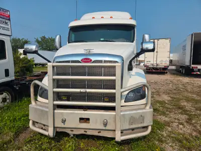 Good running owner driven and maintained. 2011 pete 587. Automatic transmission eaton ultrashift 13...