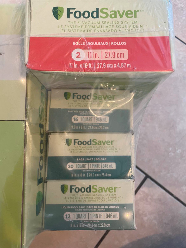 FoodSaver vacuum sealer (BRAND NEW IN BOX) in Other in City of Halifax - Image 4