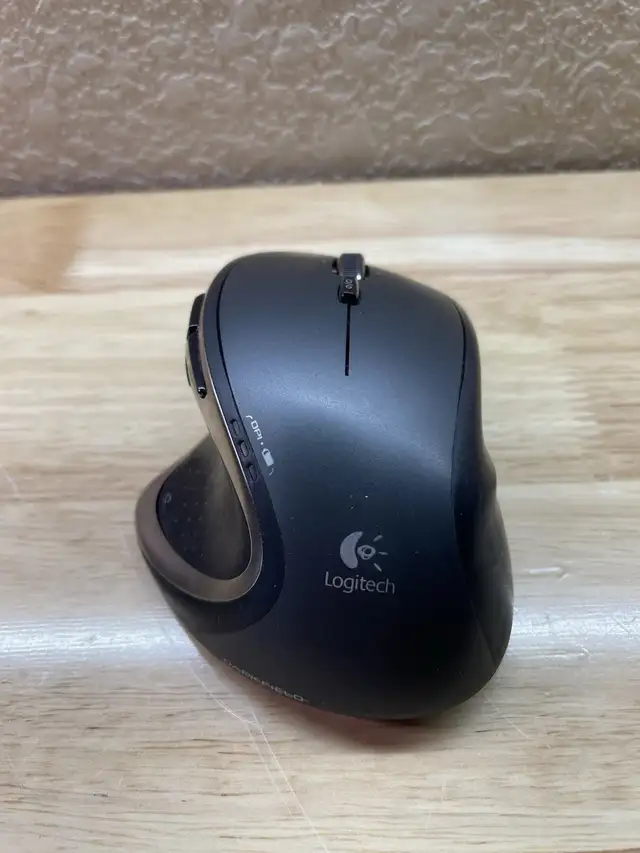 Logitech Performance MX M-R0007 Wireless Mouse No USB Dongle in Mice, Keyboards & Webcams in City of Toronto - Image 4
