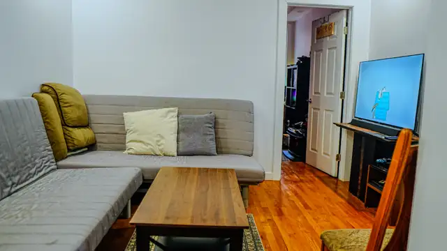 Room for rent in Room Rentals & Roommates in City of Montréal - Image 5