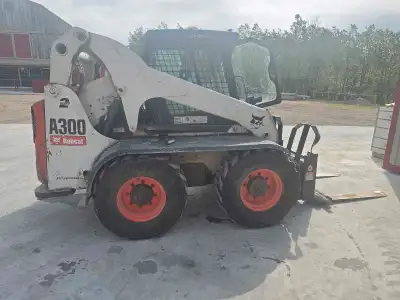 A300 Bobcat 2 speed Joystick control Heat All wheel steer 5283 hours 14-17.5 tires Just back from se...