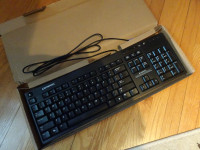 WIRED FULL SIZED KEYBOARD