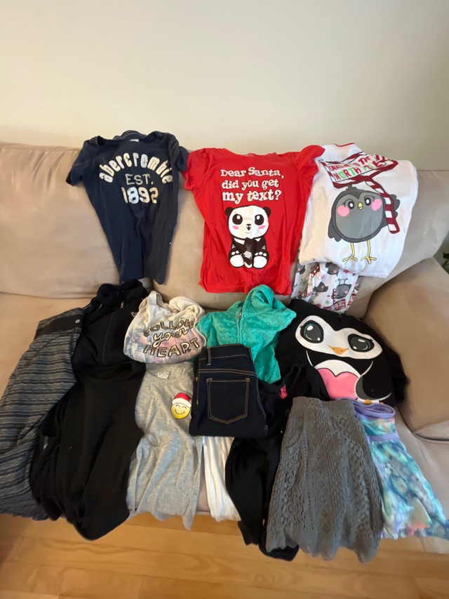 Girl’s clothes- Size 10 in Kids & Youth in Oakville / Halton Region