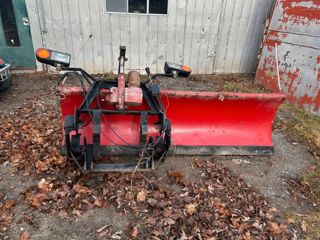 Western Snow Plow 7ft 6" in Other in Peterborough