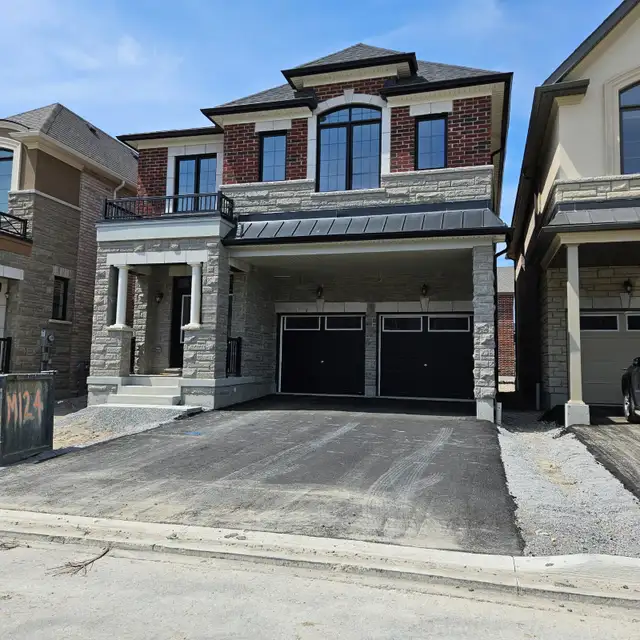 4BR Detached Home for Rent