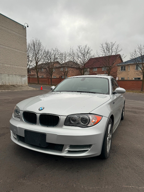 2009 BMW 128I CLEAN CARFAX, RARE VERY LOW KM, SUNROOF, LOADED in Cars & Trucks in Mississauga / Peel Region - Image 3