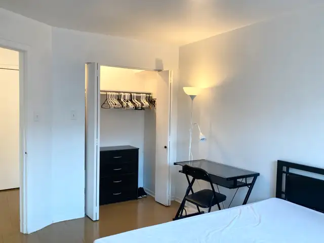 3 1/2 meublé, métro Berri-UQAM, ETS, UQAM, CHUM63417636878977123
