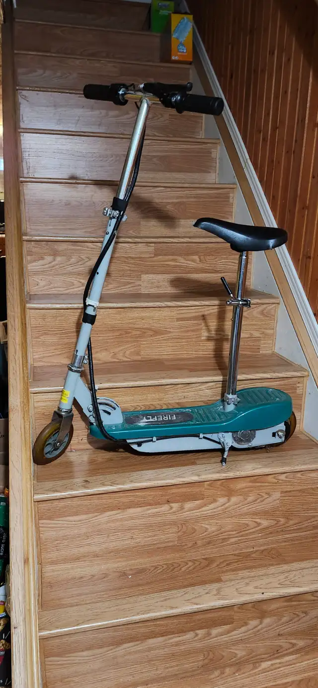 Electric scooter in Other in Mississauga / Peel Region - Image 2
