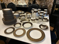 Service de vaisselle fine porcelaine Mikasa Mount Holyoke