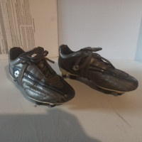 Lotto Soccer Cleats- Size 5.5