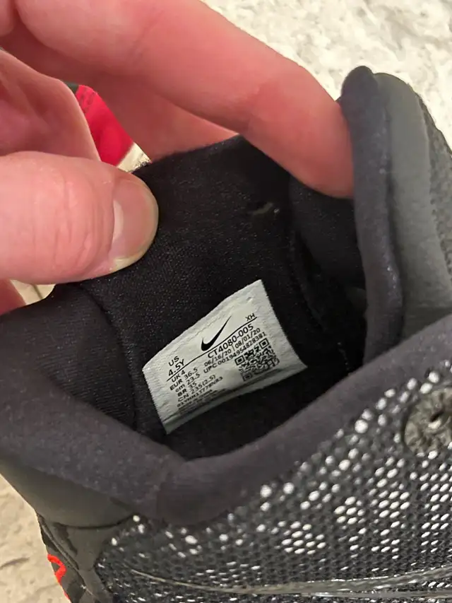 Nike Shoes sizes 4.5-7 men’s in Men's Shoes in Kitchener / Waterloo - Image 6