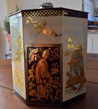 Collectible Vintage Biscuits Tin by Peek, Frean & Co. LTD . Made in England. 5 inches high. Porch Pi...