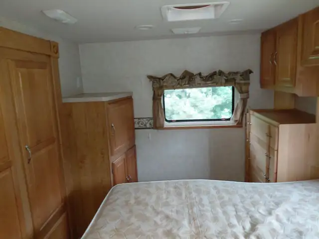 Georgie Boy Pursuit 2004, 32pieds in RVs & Motorhomes in Longueuil / South Shore - Image 2