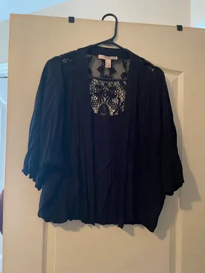 3/4 sleeve black lace kimono. Used like new! Plus size, View more