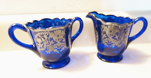 Vintage Cobalt Blue Glass Creamer and Sugar Bowl in Arts & Collectibles in Oshawa / Durham Region