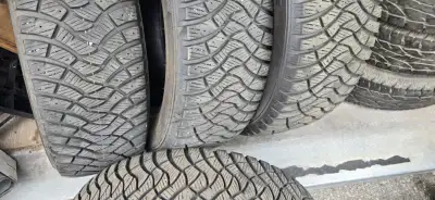 4 x Falken Winterpeak F-ICE 1 225/65R17 studdable winter tire for cars, SUVs, and crossovers Like ne...