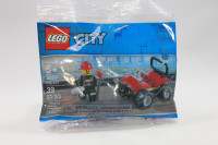 Lego City Fire ATV Polybag 30361 Fireman Pompier Minifigure NEW