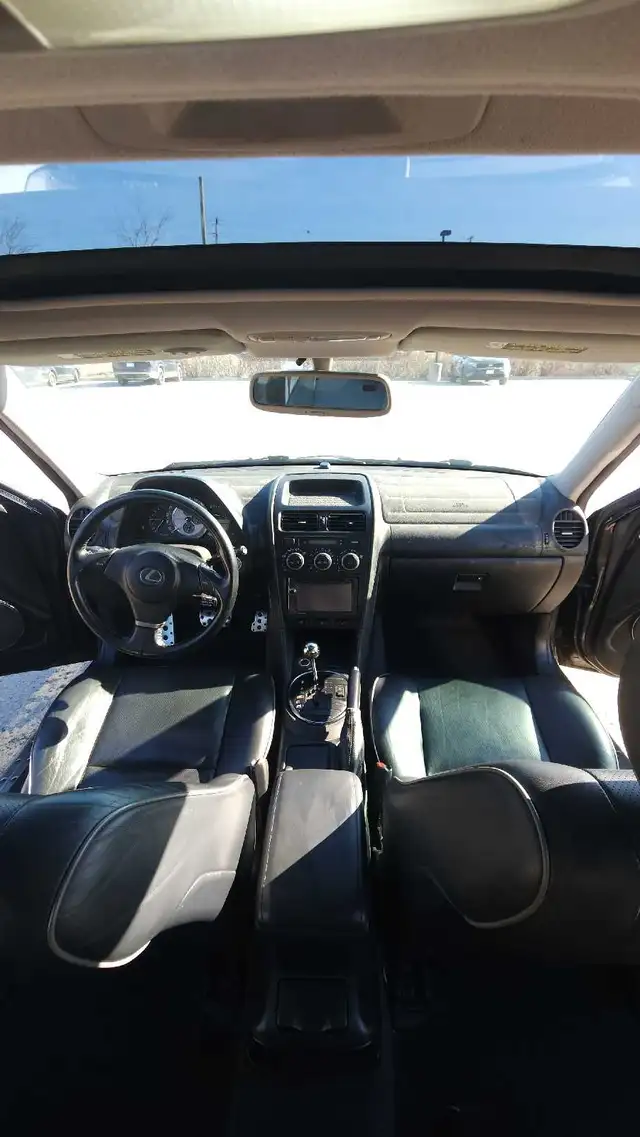 2003 lexus IS300496314843147816969