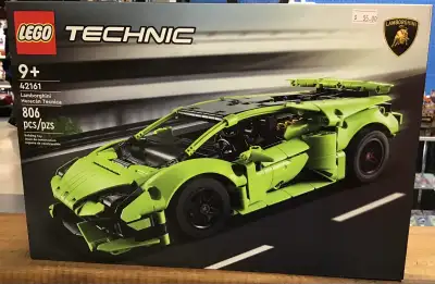 This LEGO Technic Lamborghini Huracán Tecnica set features 806 pieces, perfect for builders aged 9+....