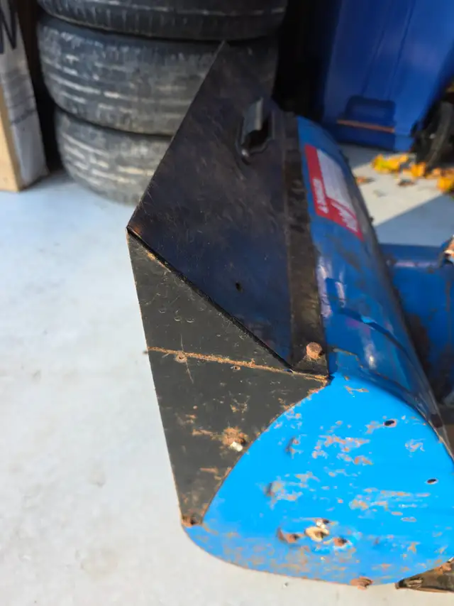 Yamaha YS624 Snow Blower Front Bla k Extension Bank Cutter Scoop in Outdoor Tools & Storage in Windsor Region - Image 4