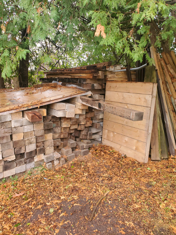 4x6  4x4 and other sizes ALL HARD WOOD for building or burning  in Other in Kawartha Lakes