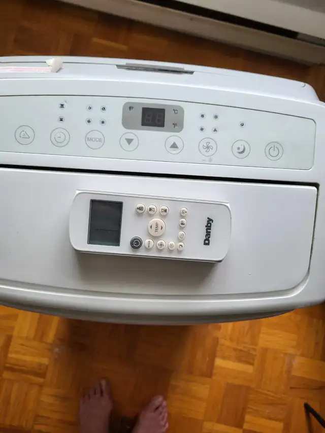Climatiseur portatif  14000btu in Other in Longueuil / South Shore - Image 3