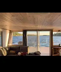 Houseboat on Lake of the Woods in Kenora, ON