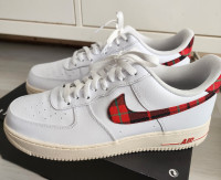 Air Force 1 07 LV8 University Red/Rouge size 12US