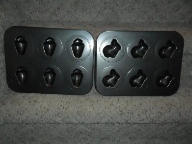 New Baking Pans. Carbon Steel, non-stick. $10 for the 2. 13 3/4"