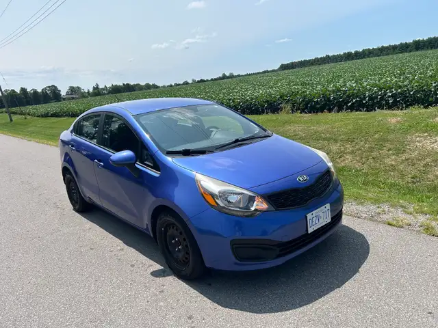 2014 KIA RIO , Priced to sell