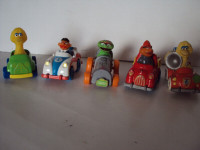 MUPPETS PLAY SCHOOL - 5 HEAVY DIECAST CARS  - 1980'S