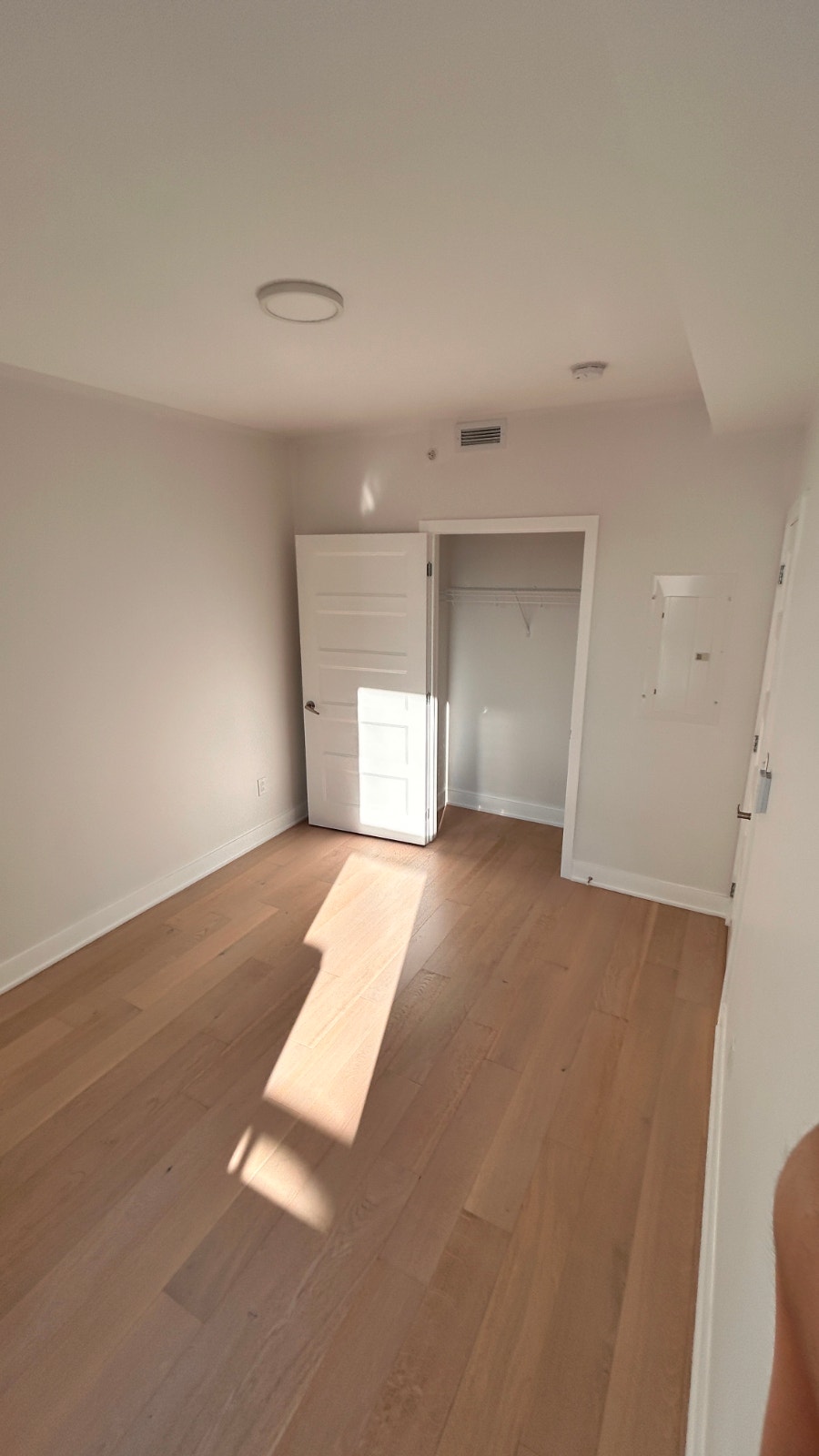 Condo 1 CAC Ahuntsic | Hydro + Parking intérieur inclus | Gym — photo 1