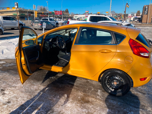 2011 Ford Fiesta SES 5 door (hatchback) with second set of rims in Cars & Trucks in Calgary - Image 3