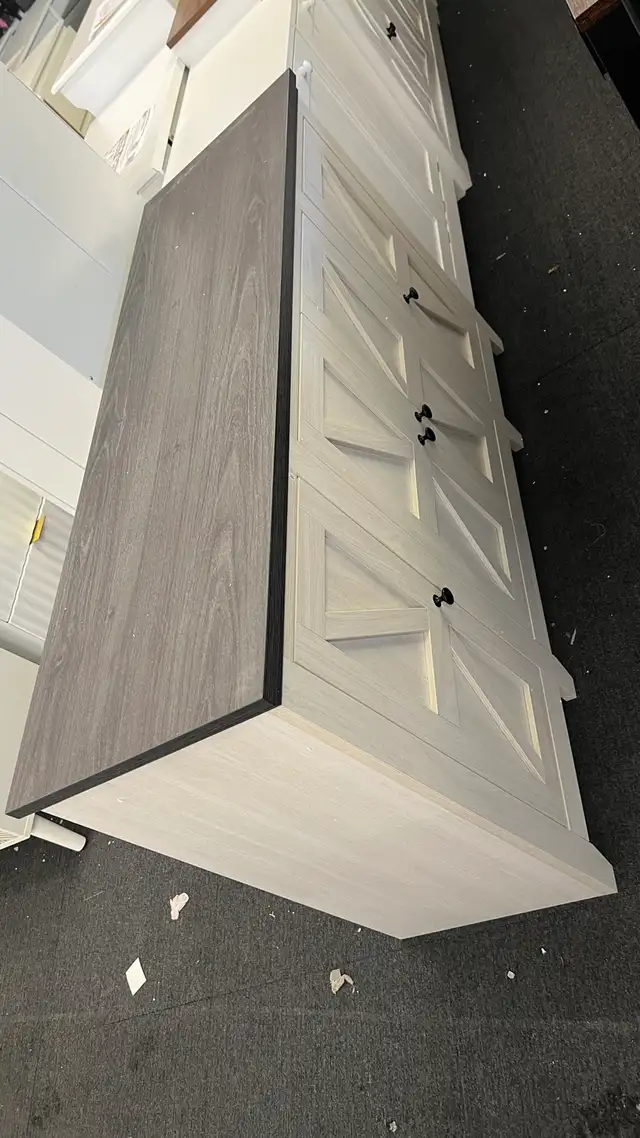 Beautiful Wood grain rustic Sideboard, Buffet Cabinet  in Hutches & Display Cabinets in Markham / York Region - Image 2