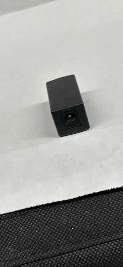 Junction for power adapters: Both sides have identical 1/8 inch receptacles