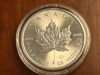 1 oz 2018 Canadian Silver Maple Leaf Coin