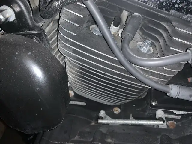 2008 Harley Davidson Dyna in Street, Cruisers & Choppers in Markham / York Region - Image 5