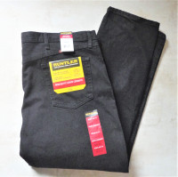 Men's Wrangler Rustler Black Reg. Fit W46 X L30 Denim Jeans