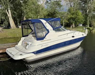 ️ 2005 Cruisers Yachts 280 CXi – Turnkey Comfort & Style Escape the city and embrace weekends on the...