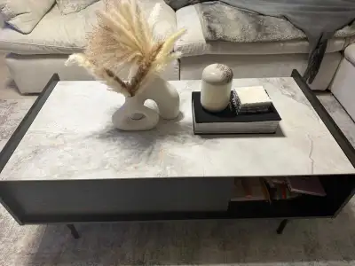 Beautiful coffee table - Structube, View more