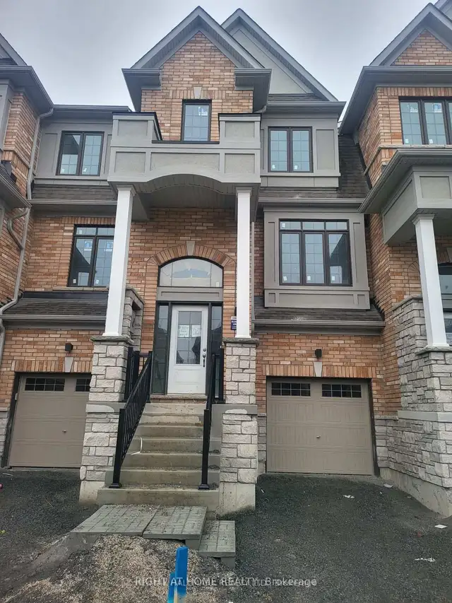 3 Bedroom Freehold in Whitby's Downtown for Rent - $3,000/Month