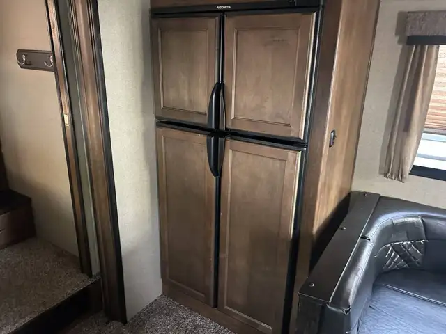 2018 Grande Design Reflection in Travel Trailers & Campers in Fort St. John - Image 7